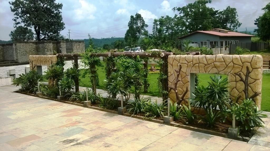 Sparsh Resort & Chalet Kalamb  エクステリア 写真
